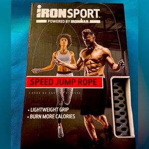 NEW- Lightweight jump rope